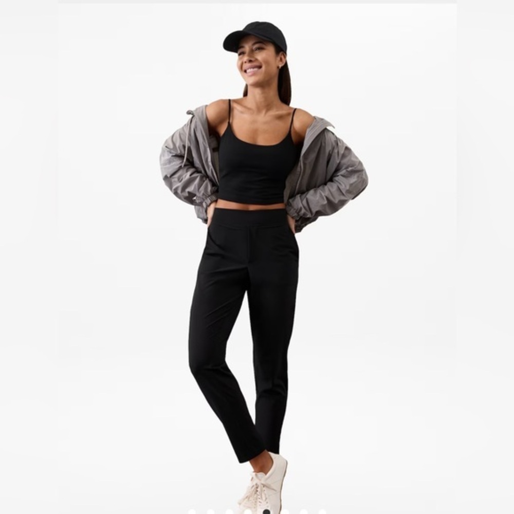 Athleta Black Brooklyn Side Zip Ankle Pants Performance UPF 40+ EUC 16 #2180
